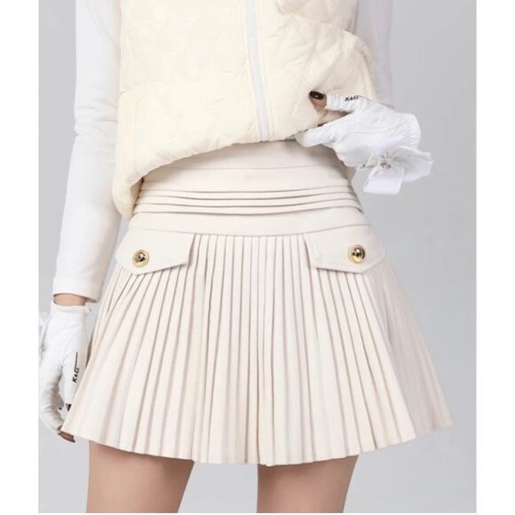 BNWT Commense Pleated Mini Skirt Gold Buttons | Ivory/Off White | Small - Picture 1 of 11